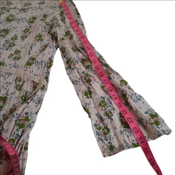 Matilda Jane Women's Size M Pink Floral Like A Lady Bohemian Crochet Tunic Top - Picture 12 of 12